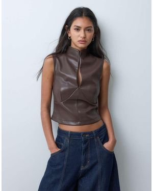 ASOS Top Met Leerlook En Opstaande Kraag - Blauw