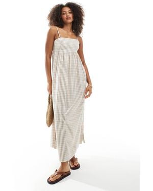 Daisy Street Chuck On Maxi Dress With Tie Back - White