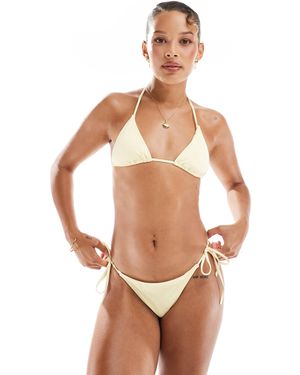 Pull&Bear – seitlich gebundene bikinihose - Weiß