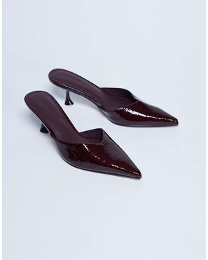 TOPSHOP Ivette Croc Patent Close Toe Mule - White