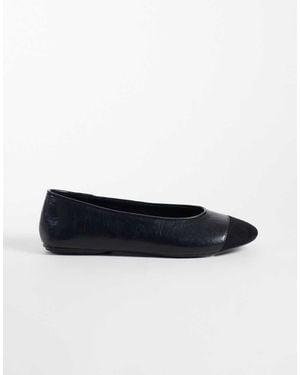 Glamorous Ballet Flats With Toe Cap Detail - Black