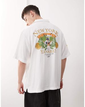 KTZ Ny Yankees Revere Shirt With Motif Back Detail - White