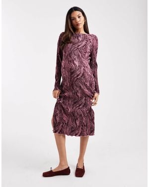 Mama.licious Mamalicious Maternity Boat Neck Plisse Midi Dress - Red