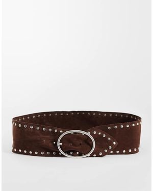 Pieces Brede Riem Van Imitatiesuède Met Studs - Bruin