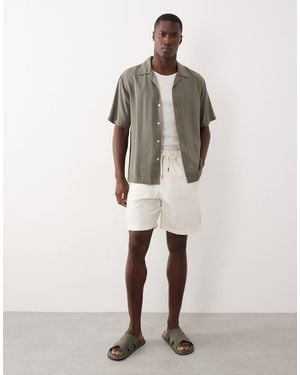 Farah Swinton - short à cordon - Neutre