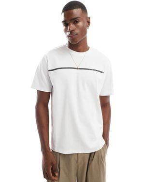 Jack & Jones Oversized T-shirt With Chest Stripe Logo - White