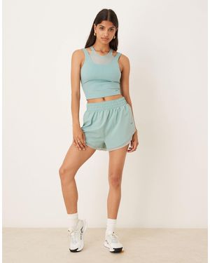 Nike Nike – one training – shorts - Blau