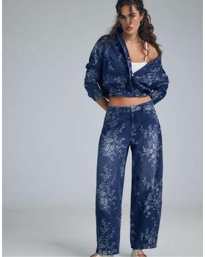 Stradivarius Jeans Barrel Jacquard Floreale - Blu