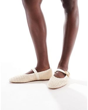 Stradivarius Crotchet Ballet Shoe - Natural