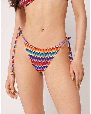 Calzedonia Vibrant Chevron - Red