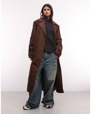 Monki Longline-trenchcoat mit em karomuster - Braun