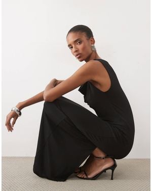 Vero Moda Sleeveless Twist Detail Maxi Dress - Black