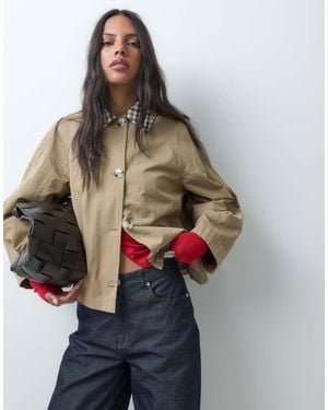 ASOS Korte Trenchcoat Met Plooidetail En Geruite Voering - Blauw