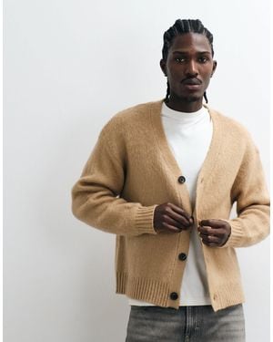 Cotton On Flauschige, geknöpfte cropped-strickjacke - Natur