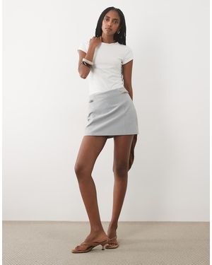 Abercrombie & Fitch Minifalda De Talle Alto Scarlett A Cuadros Pata De Gallo - Blanco