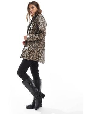 Vero Moda Chubasquero Con Estampado De Leopardo, Capucha Y Acabado Revestido De -Neutro - Blanco