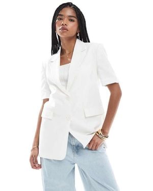 Stradivarius Blazer A Maniche Corte - Bianco