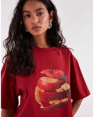 ASOS Oversized T-shirt With Spiral Apple Graphic - Red