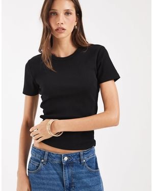 ONLY Fitted T-shirt - Black
