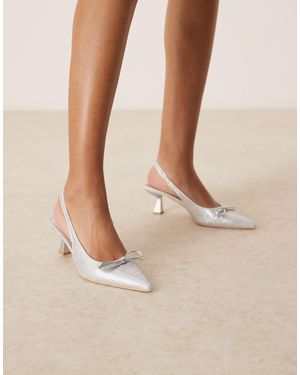 Glamorous Chaussures avec nœud avec bride arrière et petit talon - ornementé - Marron