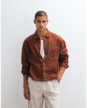 ASOS Camisa Color Óxido De Corte Cuadrado Extragrande Con Pespuntes En Contraste De Sarga De Algodón-Marrón