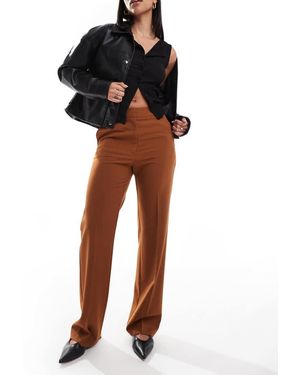 ASOS Pantalones De Sastre Color Camel De Corte Recto Slim De -Marrón - Negro