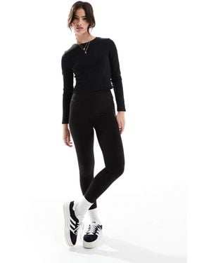 Stradivarius Sculpt legging - Black