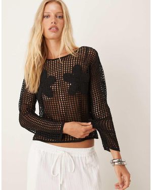 Mango Top Con Detalle De Flores De Punto De - Negro