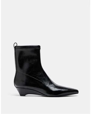 Stradivarius Wedge Heel Ankle Boots - Black