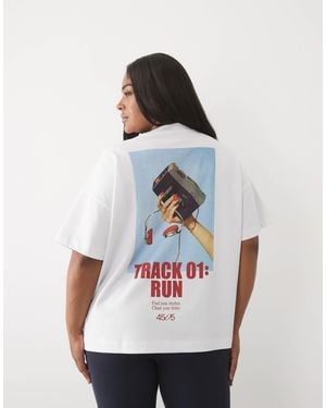 4505 Curve schweres oversize-t-shirt aus baumwolle mit retro-print auf der rückseite - Weiß