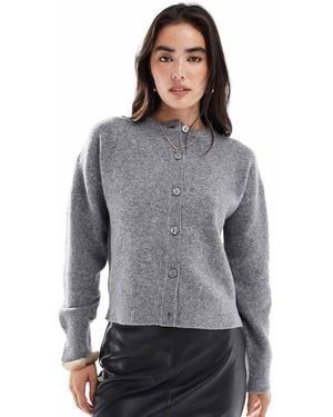 New Look Cardigan Girocollo Medio Con Bottoni - Grigio