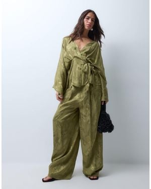 ASOS Pantalon plissé jacquard kaki - Vert