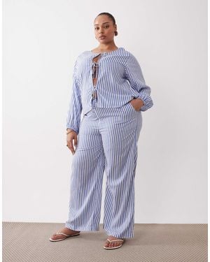 Esmee Curve Esmée Curve Tie Front Beach Pants - Blue