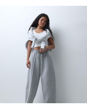 ASOS Asos Design Petite Wide Leg Jogger With Pleat Detail - Blue