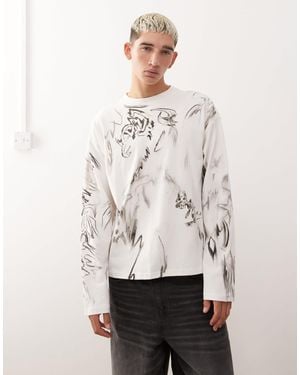 Weekday – kastiges, langärmliges oversize-t-shirt - Weiß