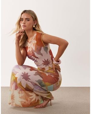 Never Fully Dressed Petite – langärmliges maxikleid aus netzstoff mit regenbogenfarben und print - Braun
