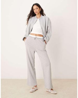 New Look Low Rise Ruched Joggers - Natural
