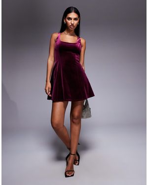 New Look – fit-and-flare-minikleid aus samt - Blau