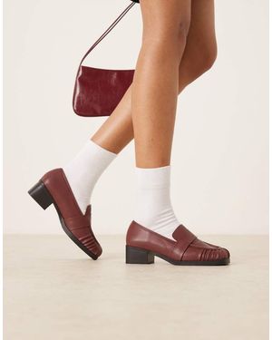 Raid Aarvi Square Toe Loafers - Natural