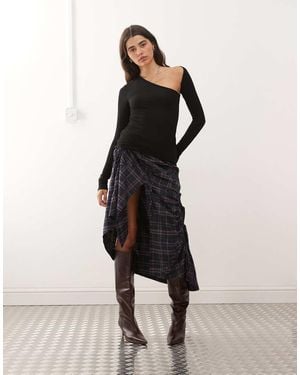 Weekday Super Soft Long Sleeve Top With Asymmetric Cut Out Detail - Natural