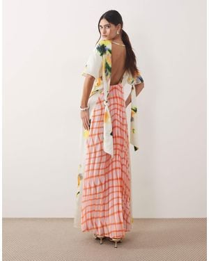 ARRANGE T-shirt Maxi Dress With Low Back - Pink