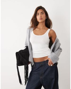 ASOS – strickjacke im offenen design mit breiter rippenstruktur - Weiß
