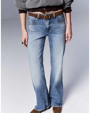 Stradivarius D68 Boot-Cut Fit Jeans With Belt - Blue