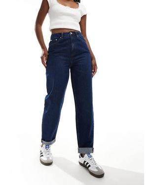 ASOS Mom Jeans A Vita Alta Vestibilità Comoda Rinse Wash - Blu