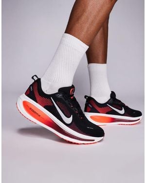 Nike Vomero 18 Trainers - Grey