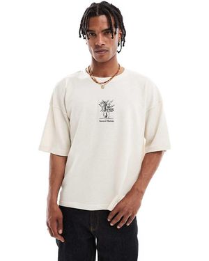 Pull&Bear T-Shirt Bianca Testurizzata Con Stampa Con Vaso Di Fiori - Bianco