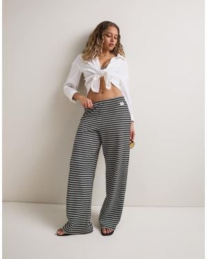 Tala Pantalones Negros A Rayas De Punto - Gris