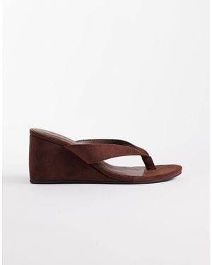 SEQWL Ines Thong Wedge Sandal - Brown