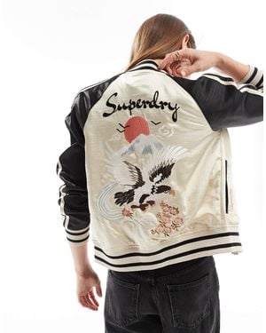 Superdry – bestickte sukajan-bomberjacke - Grau
