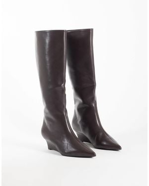 SEQWL Wide Fit Refined Wedge Knee Boots - Brown